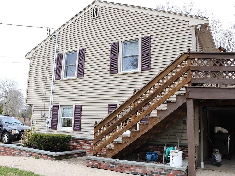 1st image of 27 Fiske Dr