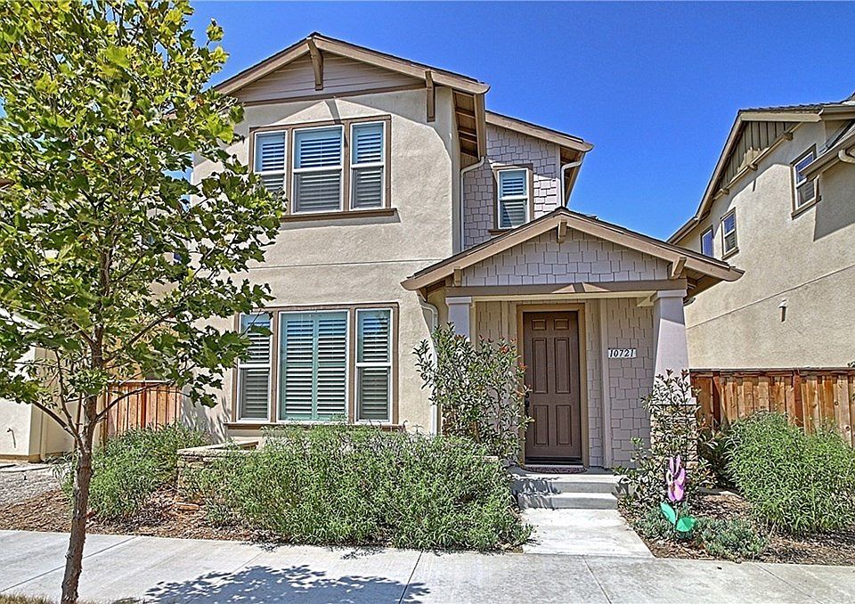 1st image of 10721 Delphinium Dr