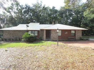 171 E End Rd, San Mateo, FL 32187