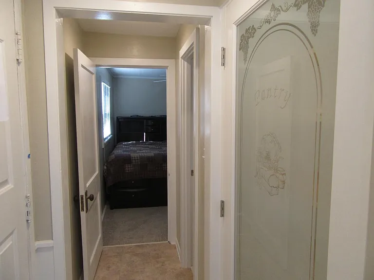 4400 Jamieson Ave #EAST — Photo 11