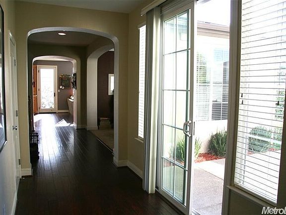 5th image of 1305 Huckleberry Ct