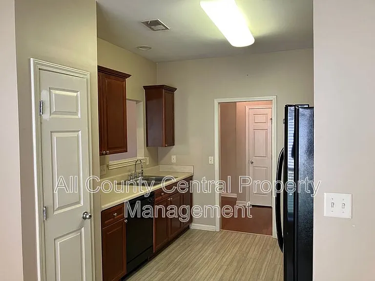 2045 Forest Lakes Ln — Photo 6