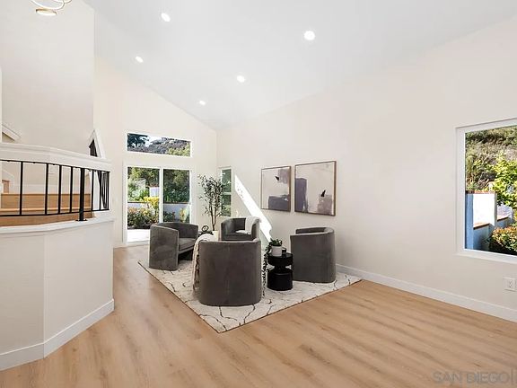 5th image of 10880 Poyntell Cir