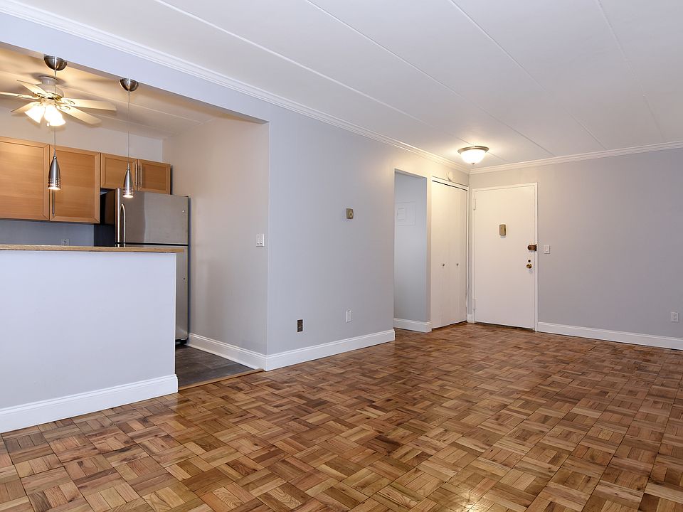 1st image of 372 Central Park Ave APT 3V