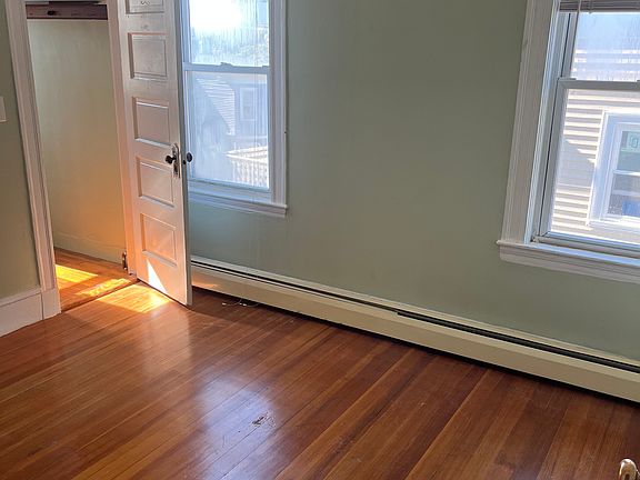 5th image of 132 Homes Ave #3
