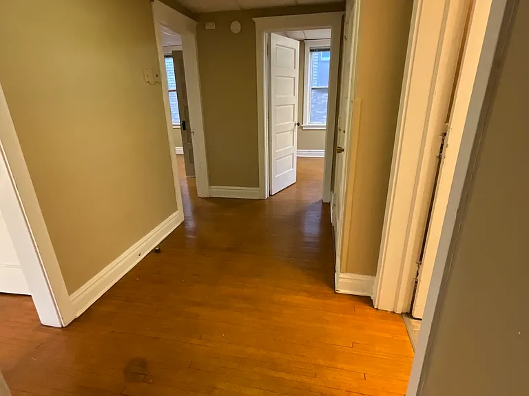 118-20 N 8th Ave E #120 — Photo 9