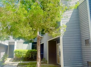 25367 Pine Creek Ln, Wilmington, CA 90744