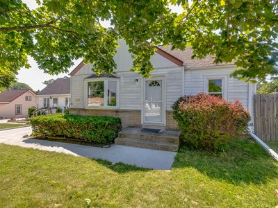 4323 S 3rd St, Milwaukee, WI, 53207