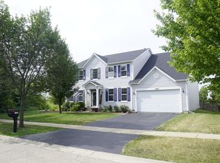 100 Preakness Dr, Oswego, IL 60543