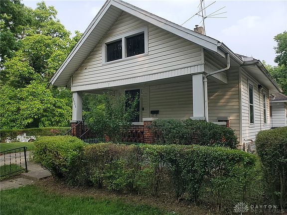 2nd image of 2406 Lakeview Ave