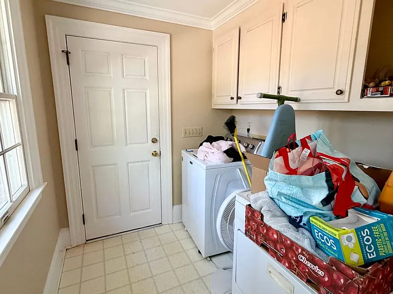 525 Brook Ave — Photo 21