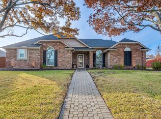 330 Morning Dove Dr, Duncanville, TX 75137