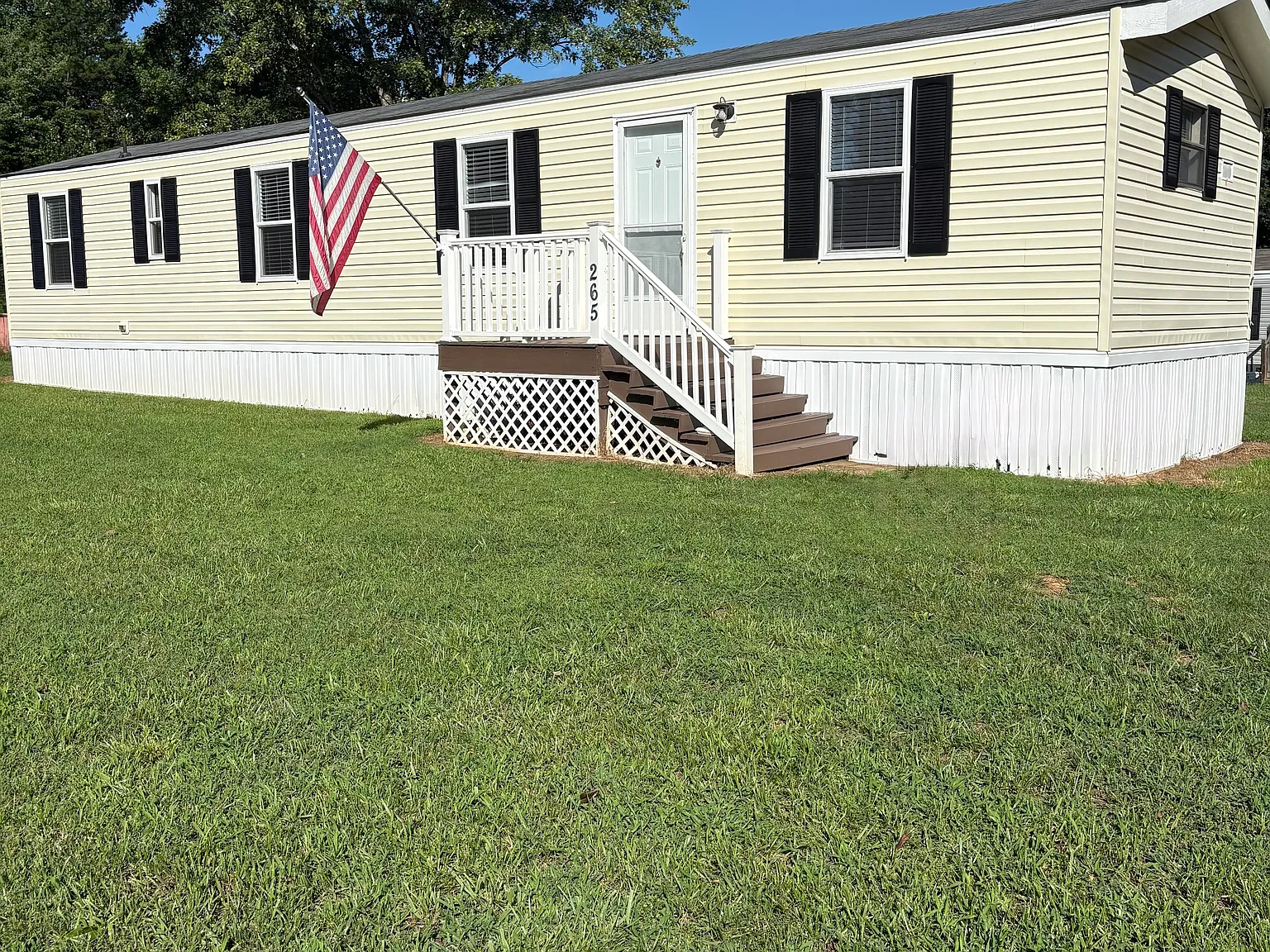 2 bed, 825 sqft, $995 — Photo 2