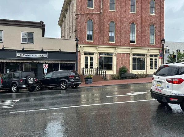 5 S 3rd St APT B, Oxford, PA 19363