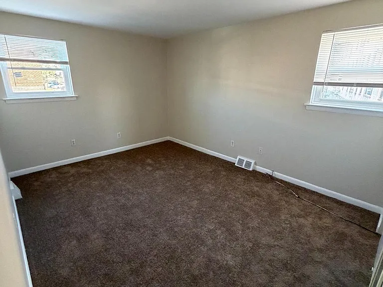 2343 Hoffnagle St — Photo 11