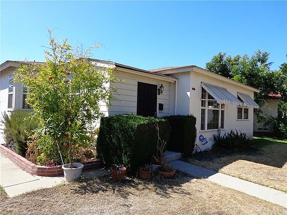 3rd image of 7637 Danby Ave