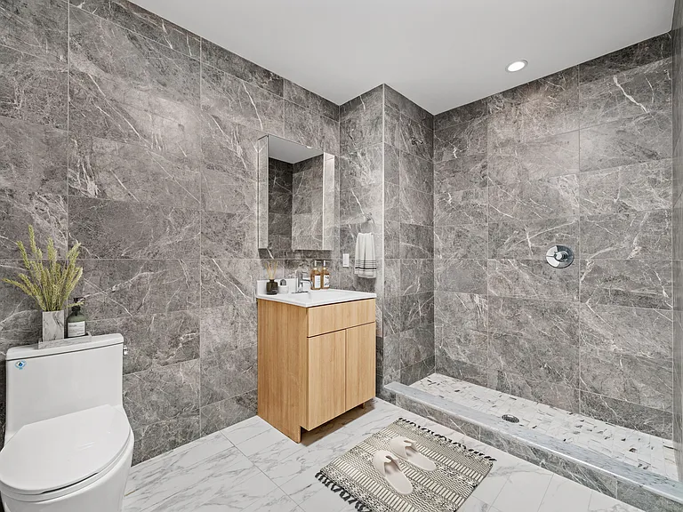 1233 Eastern Pkwy #3F — Photo 7