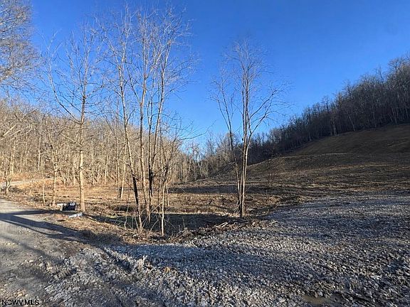 2nd image of Glory Barn Rd