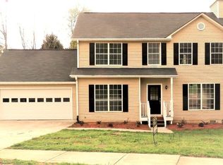 727 Spring Leaf Ct, Lawrenceville, GA 30046