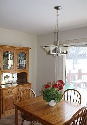 5th image of 6611 Sun Valley Dr
