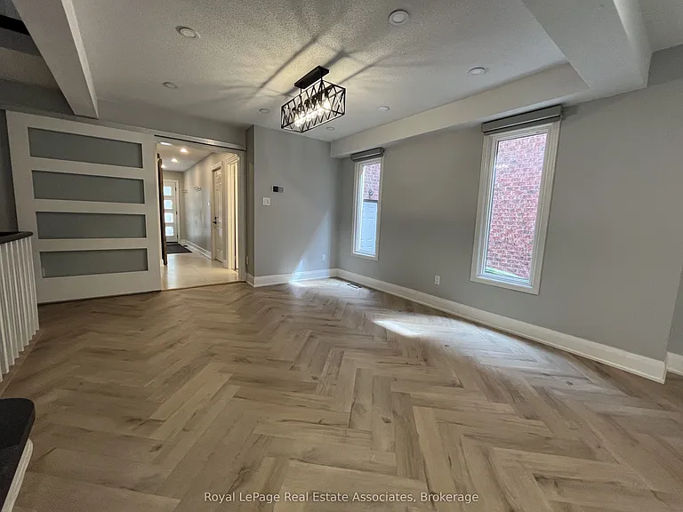 1112 Gable Dr — Photo 5
