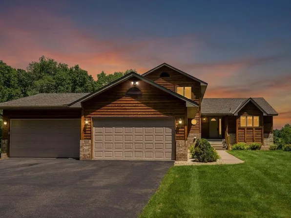 19539 Rochester St NE, East Bethel, MN 55011