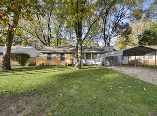 1210 W Eureka St, Champaign, IL 61821