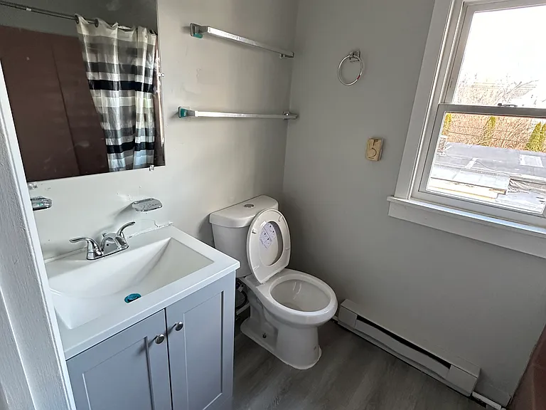 13 Bronson St #3 — Photo 18