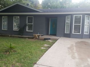 2106 Magnolia Dr, Round Rock, TX 78664