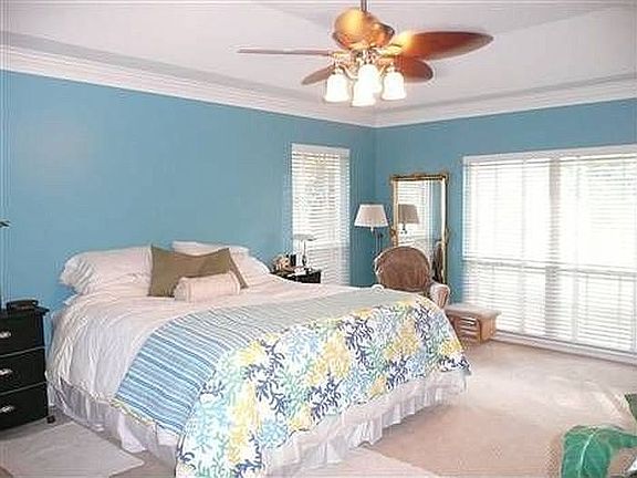 5th image of 1355 Plantation Oaks Dr N