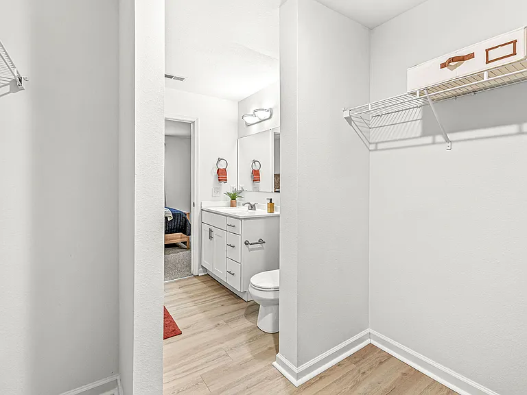 Arborwood Apartments — Photo 14