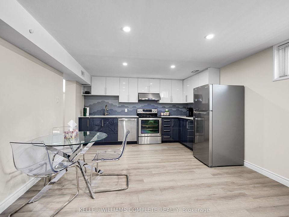 1st image of 38 Birgitta Cres #2