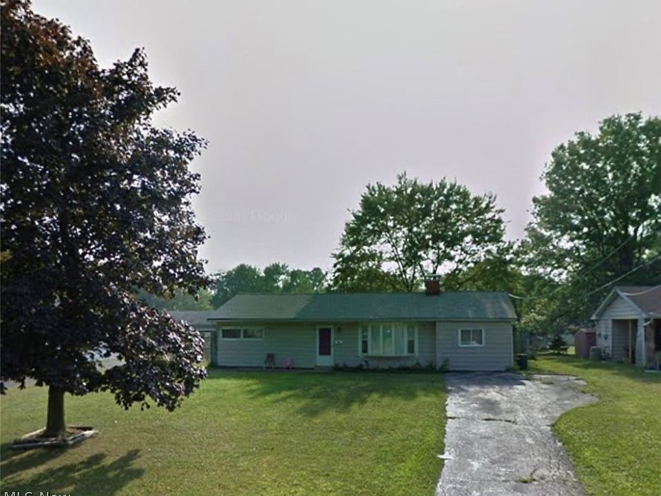 1st image of 2536 Amberly Dr