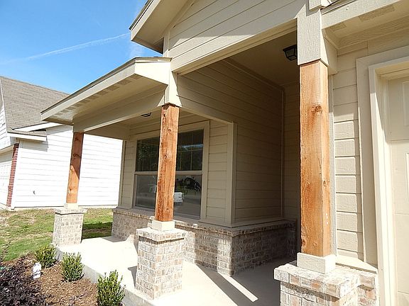 4th image of 3008 Saint Zachary Dr