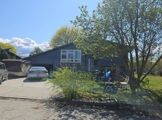 20710 E Gilbert Rd, Otis Orchards, WA 99027