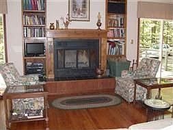 2nd image of 370 White Oak Dr