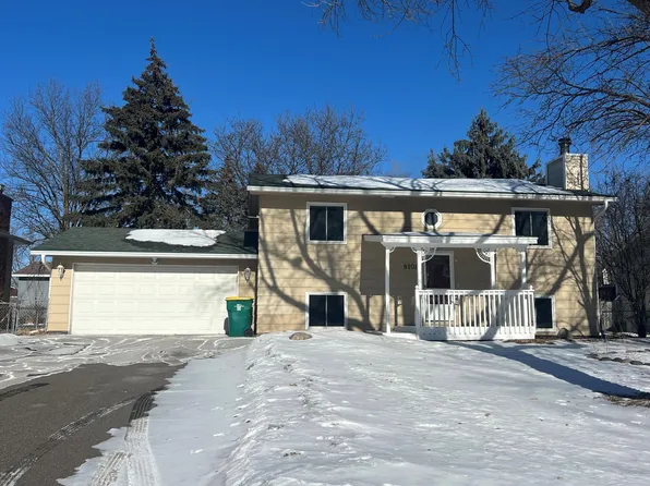 8108 N College Park Dr, Minneapolis, MN 55445