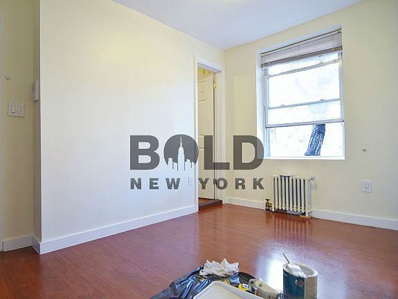 5th image of 320 E 11th St APT 202