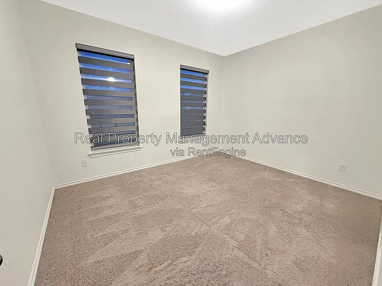 8977 Eaton St — Photo 8