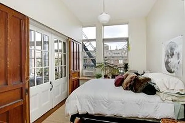 Rented by Douglas Elliman | media 8