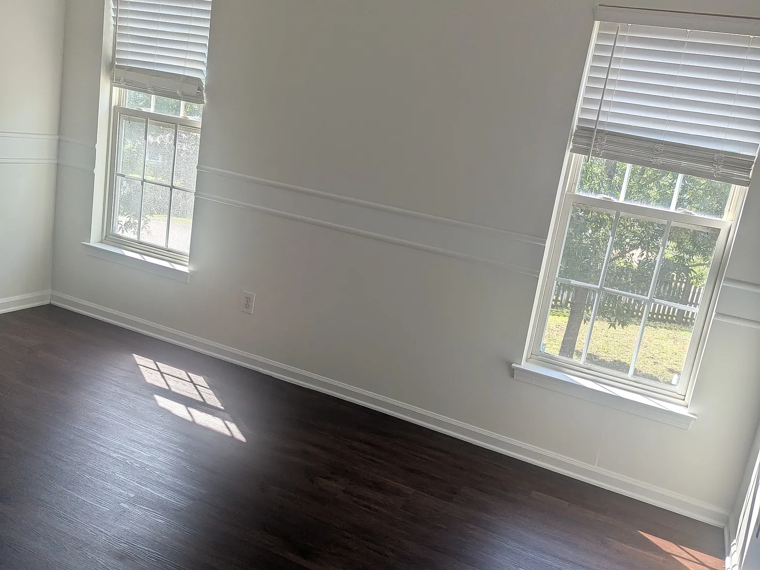3 bed, 1776 sqft, $900 — Photo 1