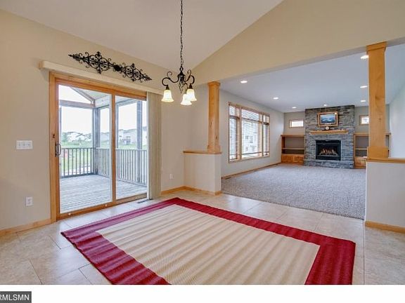 5th image of 2221 Longhorn Ln