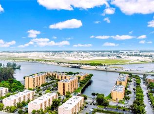 4715 NW 7th St APT 110-2, Miami, FL 33126