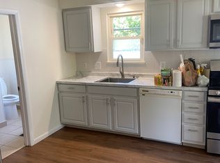 1729 Maple Ave, Croydon, PA 19021