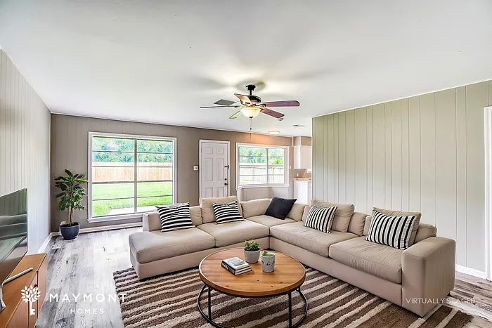 1303 Bayou Dr — Photo 4