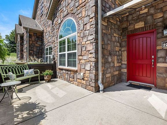 4th image of 2287 W Pinehills Dr APT 4