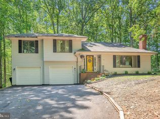 208 Westover Pkwy, Locust Grove, VA 22508