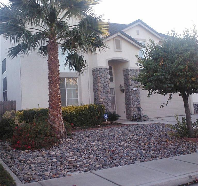 1st image of 980 Cherry Blossom Ln