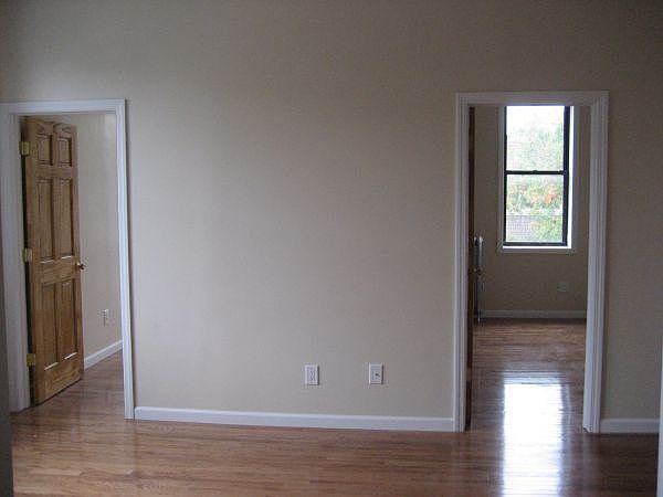 1st image of 2213 35th St