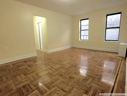 Rented by Sovereign Associates | media 13